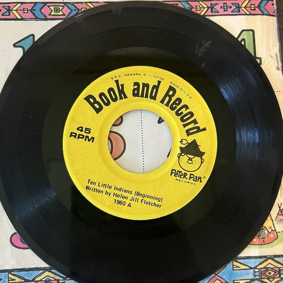 Peter Pan Book & Record "Ten Little Indians" 1960 - Picture 4 of 4